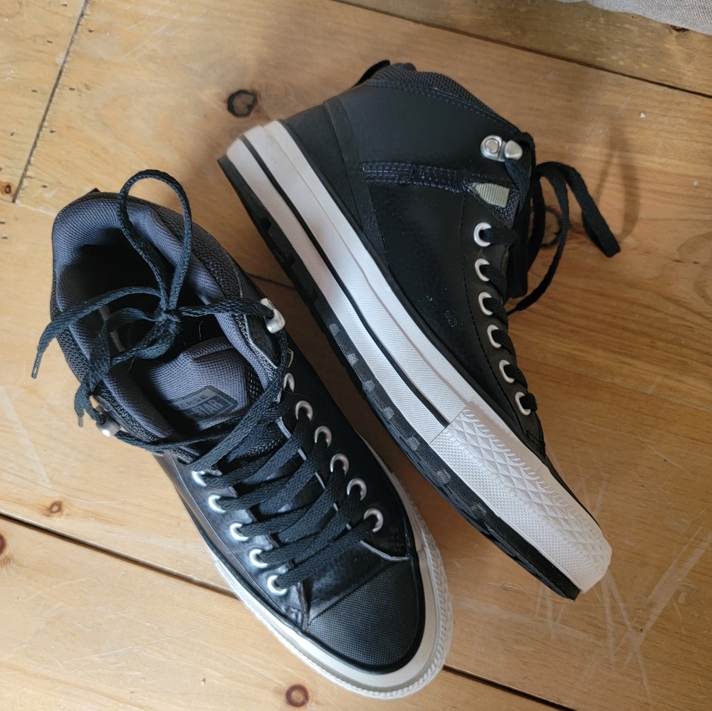 Converse Sneaker Boot